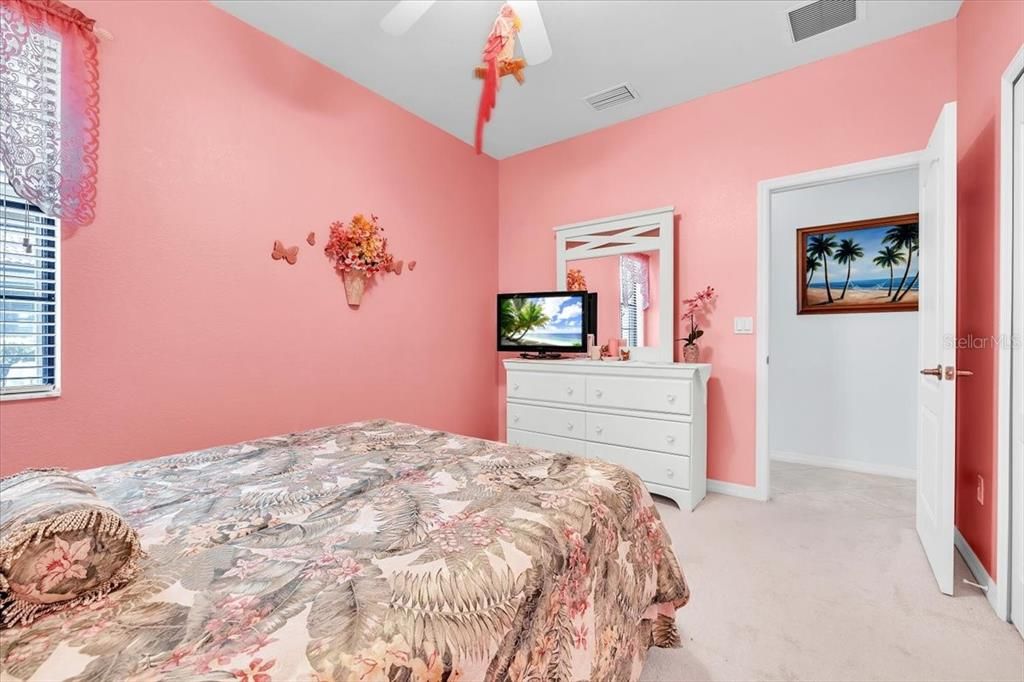 For Sale: $474,900 (3 beds, 2 baths, 1861 Square Feet)