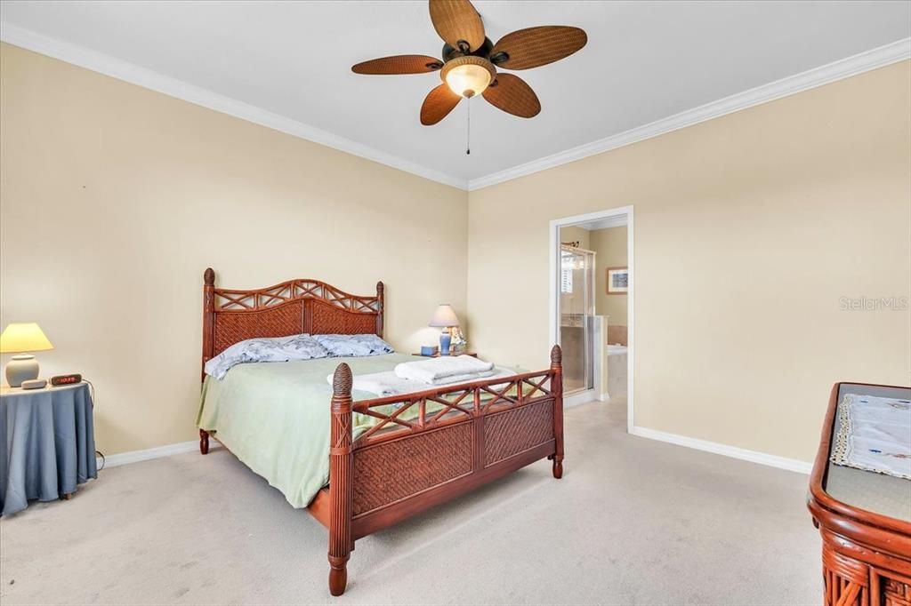 For Sale: $474,900 (3 beds, 2 baths, 1861 Square Feet)