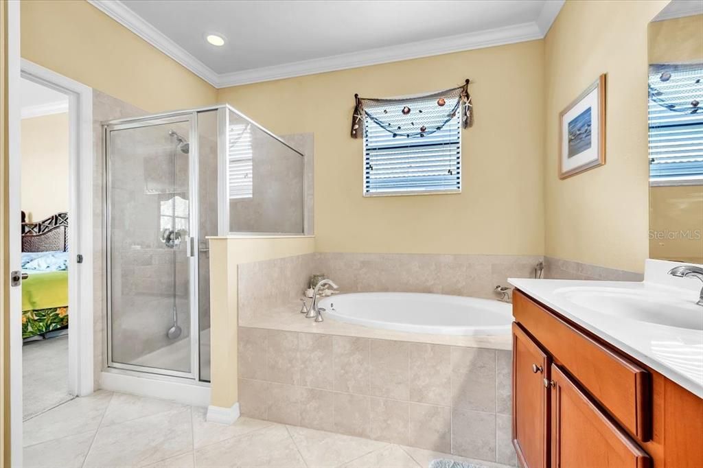 For Sale: $474,900 (3 beds, 2 baths, 1861 Square Feet)