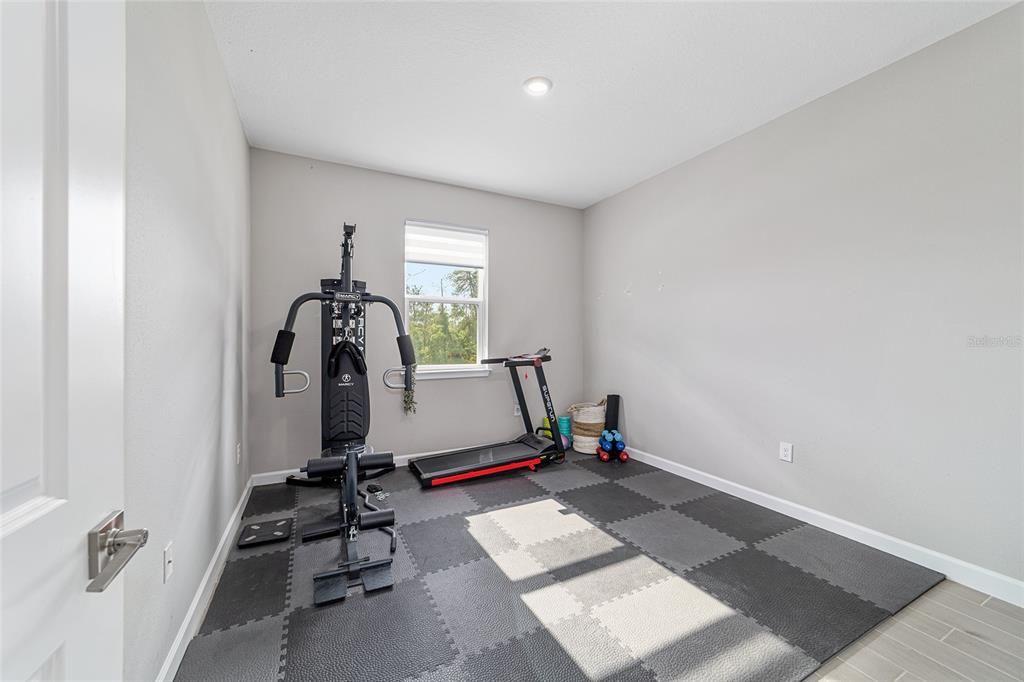 For Sale: $375,000 (4 beds, 2 baths, 1796 Square Feet)
