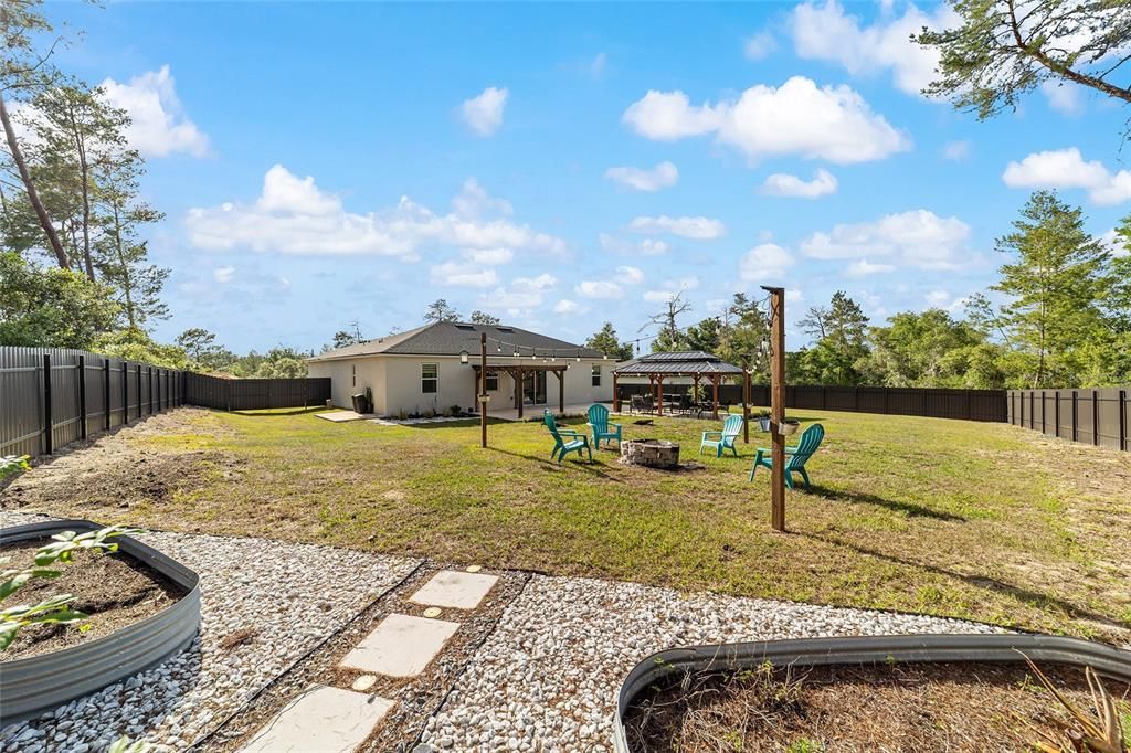 For Sale: $375,000 (4 beds, 2 baths, 1796 Square Feet)