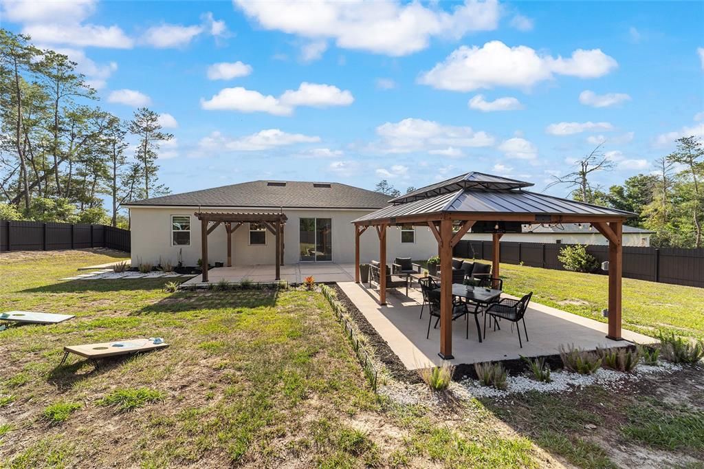 For Sale: $375,000 (4 beds, 2 baths, 1796 Square Feet)