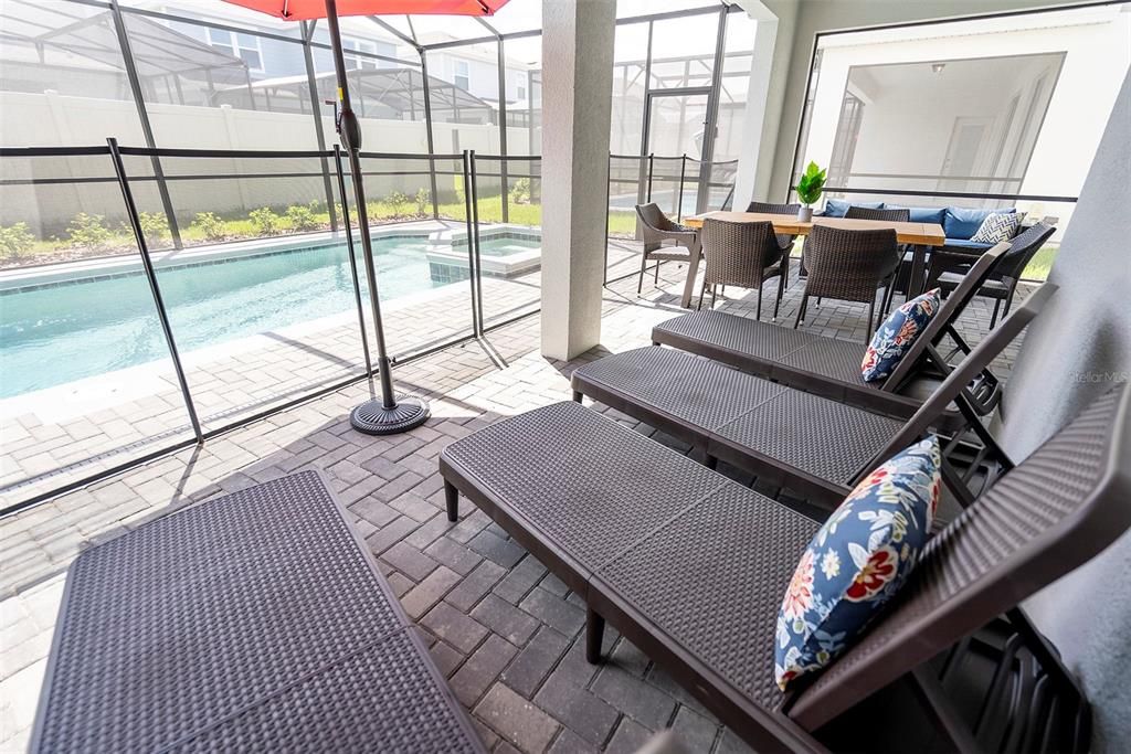 Active With Contract: $608,000 (7 beds, 5 baths, 3060 Square Feet)