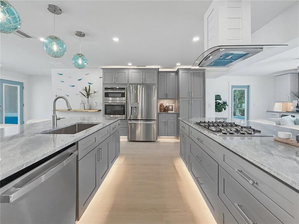 En Venta: $1,295,000 (3 camas, 2 baños, 1781 Pies cuadrados)