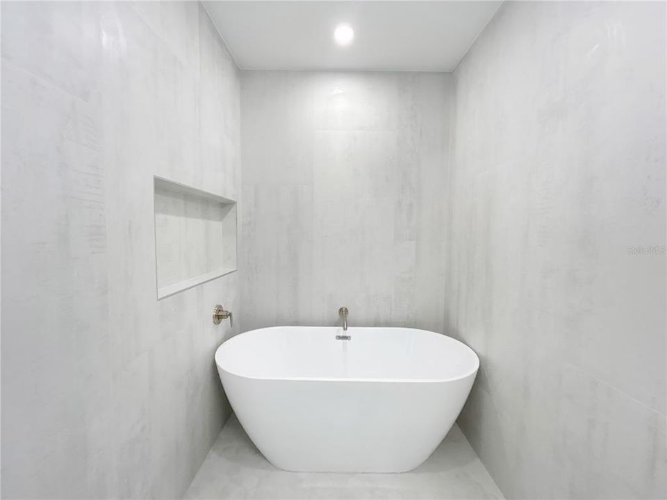 En Venta: $1,295,000 (3 camas, 2 baños, 1781 Pies cuadrados)