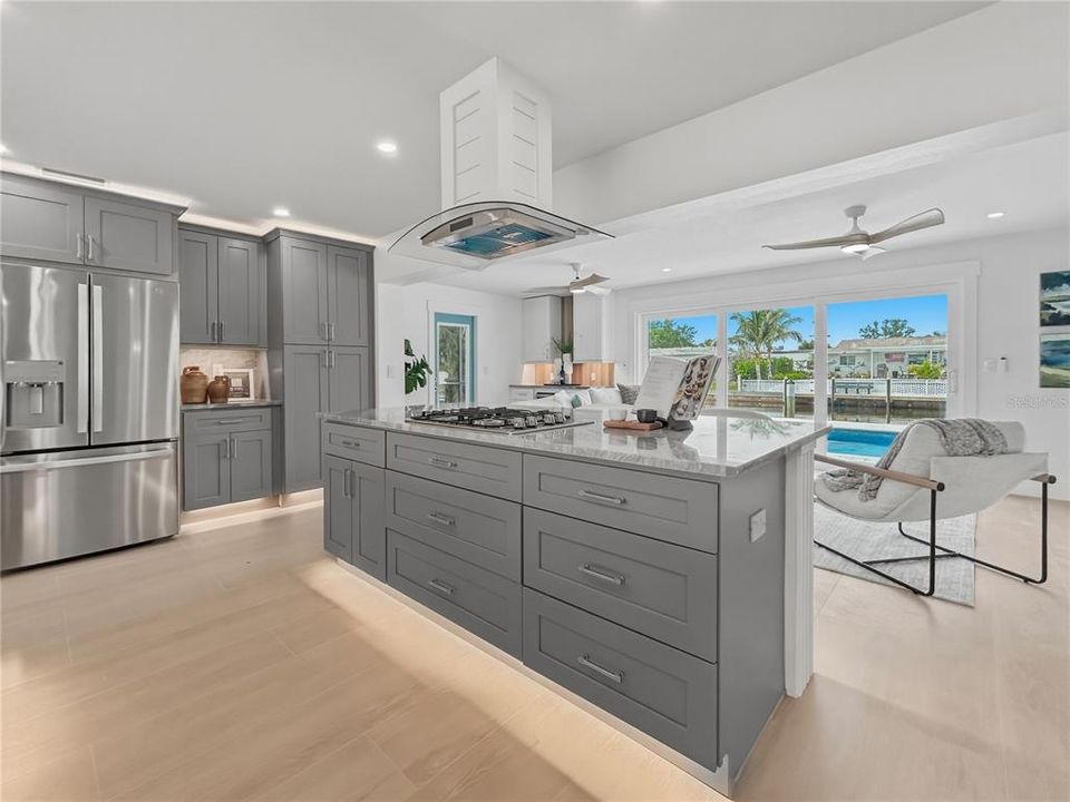 En Venta: $1,295,000 (3 camas, 2 baños, 1781 Pies cuadrados)