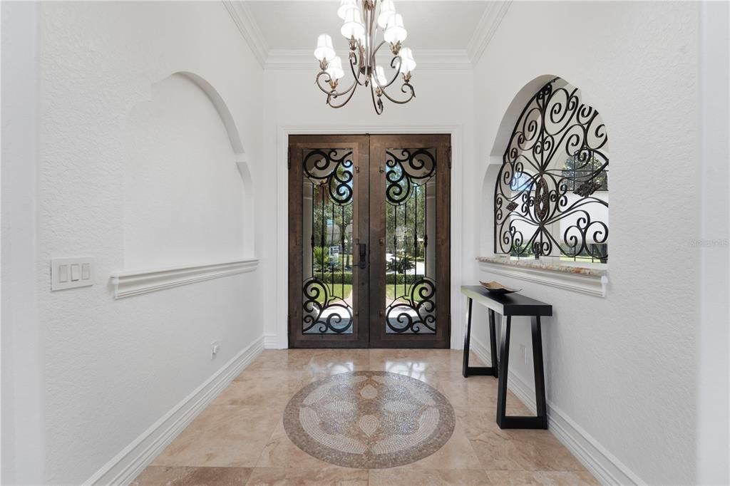 For Sale: $2,599,000 (5 beds, 6 baths, 5323 Square Feet)