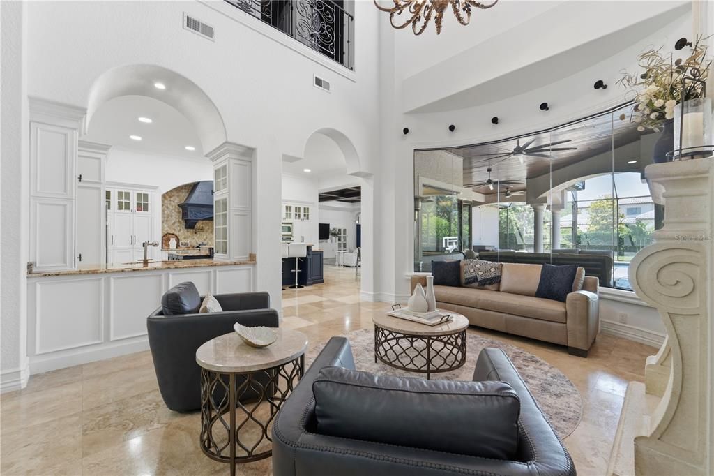 For Sale: $2,599,000 (5 beds, 6 baths, 5323 Square Feet)