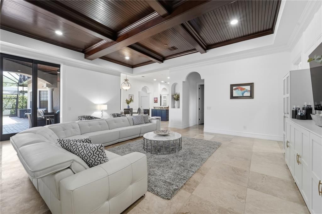 For Sale: $2,599,000 (5 beds, 6 baths, 5323 Square Feet)