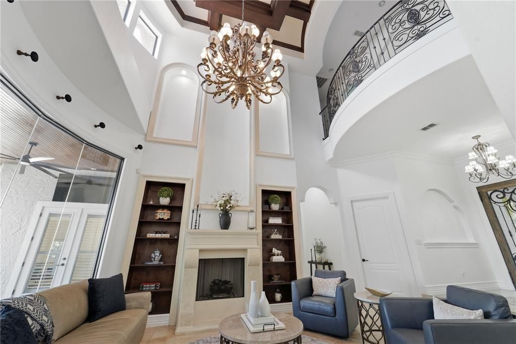 For Sale: $2,599,000 (5 beds, 6 baths, 5323 Square Feet)