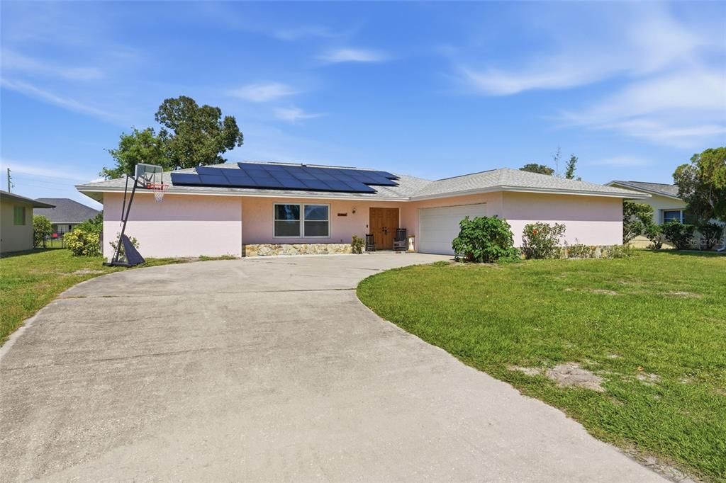En Venta: $399,000 (3 camas, 2 baños, 2368 Pies cuadrados)