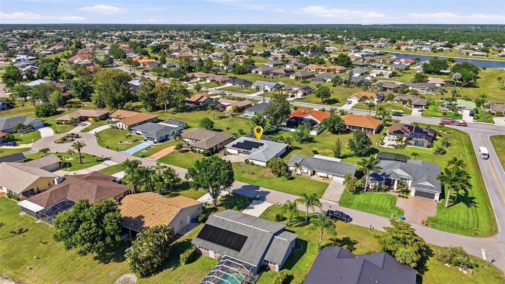 En Venta: $399,000 (3 camas, 2 baños, 2368 Pies cuadrados)