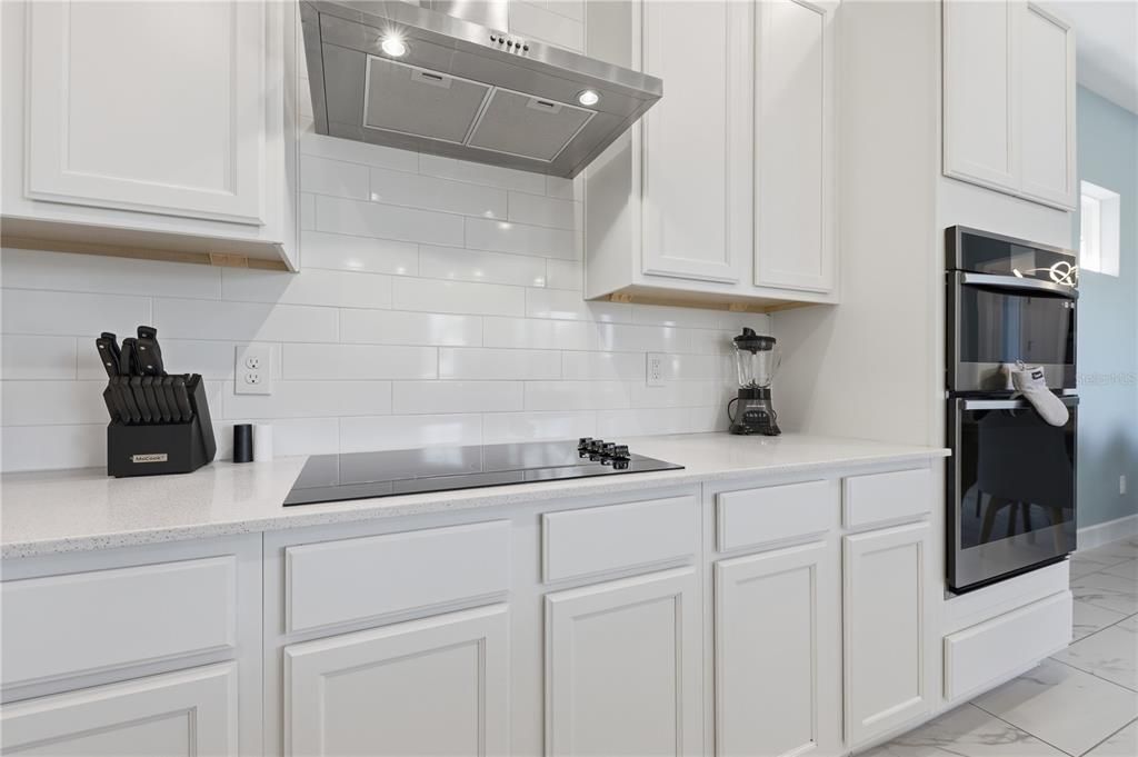 En Venta: $790,000 (5 camas, 5 baños, 3076 Pies cuadrados)