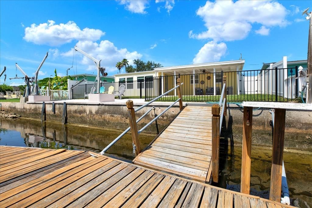 На продажу: $290,000 (2 спален, 1 ванн, 968 Квадратных фут)