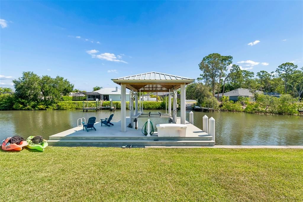 Active With Contract: $690,000 (4 beds, 2 baths, 1655 Square Feet)