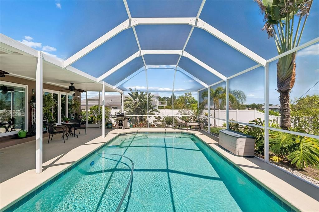 Active With Contract: $690,000 (4 beds, 2 baths, 1655 Square Feet)