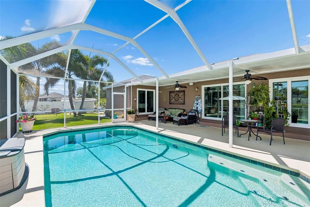 Active With Contract: $690,000 (4 beds, 2 baths, 1655 Square Feet)