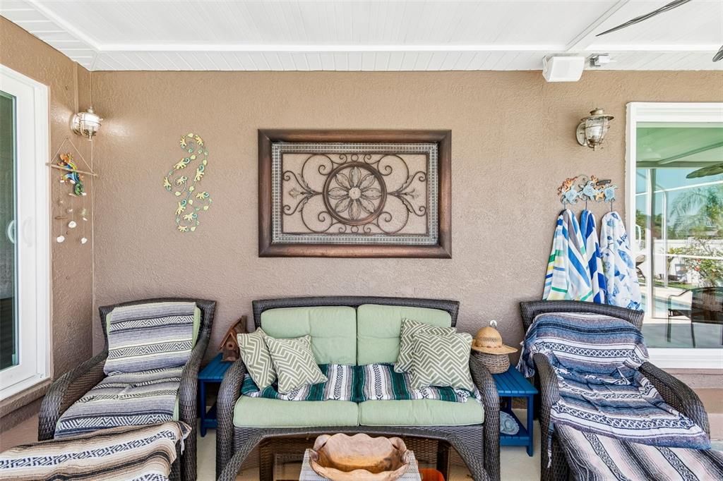 Active With Contract: $690,000 (4 beds, 2 baths, 1655 Square Feet)