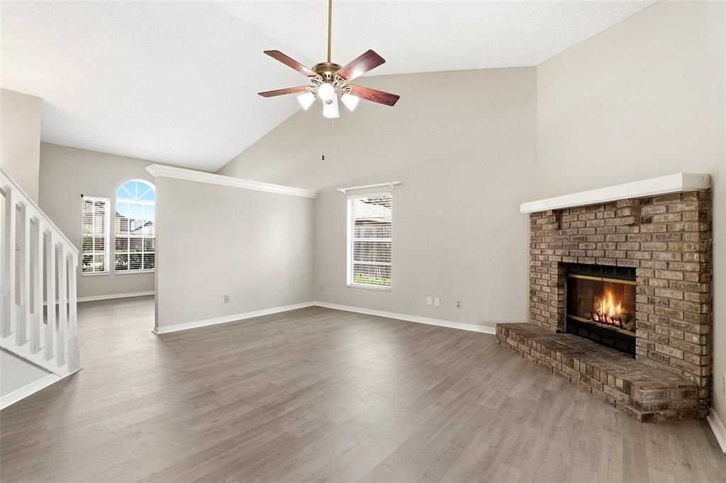 For Sale: $499,000 (4 beds, 2 baths, 2289 Square Feet)