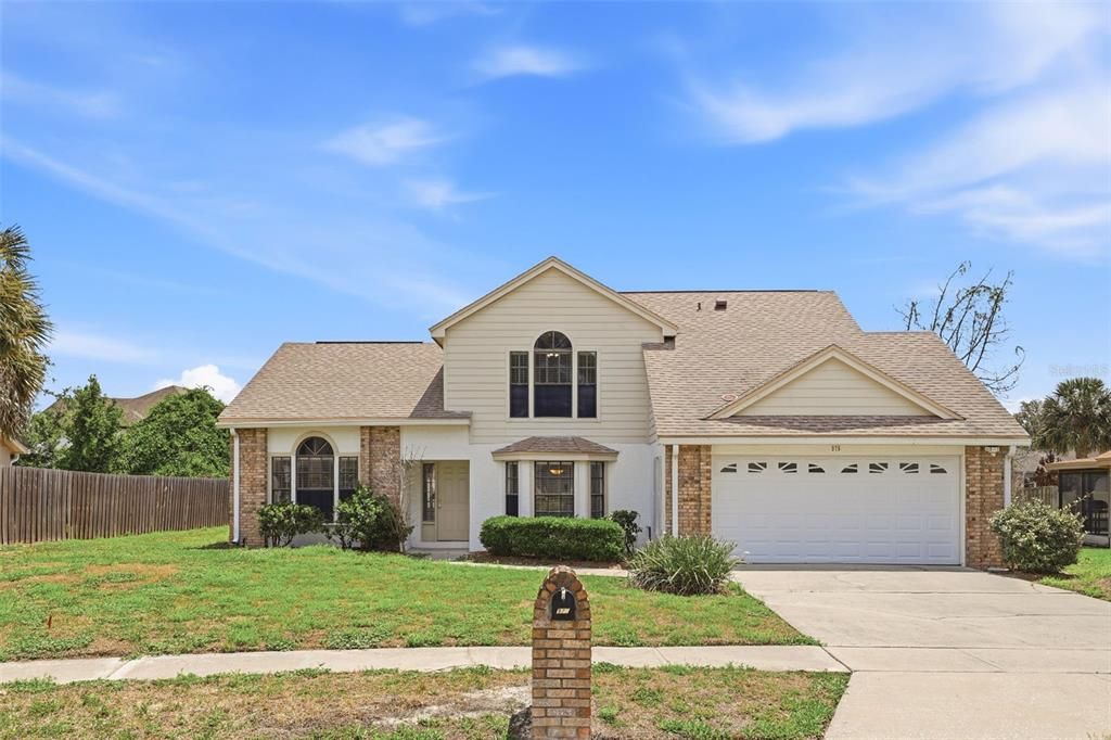For Sale: $499,000 (4 beds, 2 baths, 2289 Square Feet)