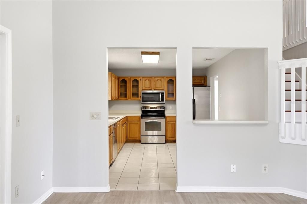 For Sale: $499,000 (4 beds, 2 baths, 2289 Square Feet)