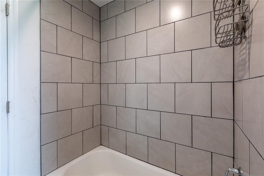 For Sale: $265,000 (3 beds, 2 baths, 1572 Square Feet)