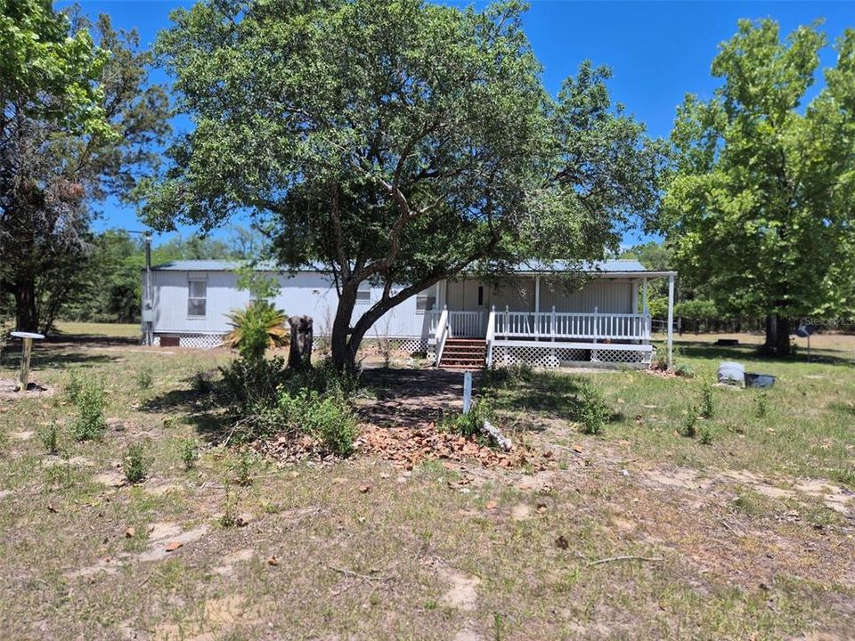 Active With Contract: $145,000 (2 beds, 2 baths, 840 Square Feet)