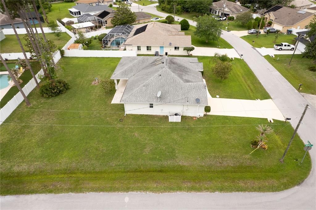 For Sale: $300,000 (4 beds, 2 baths, 1889 Square Feet)