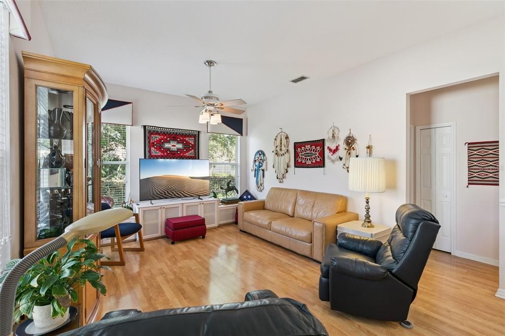 For Sale: $649,000 (4 beds, 2 baths, 2250 Square Feet)