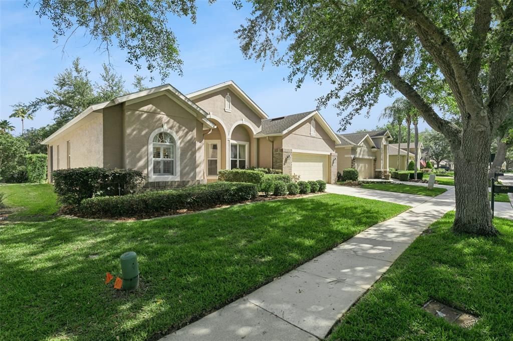 For Sale: $649,000 (4 beds, 2 baths, 2250 Square Feet)