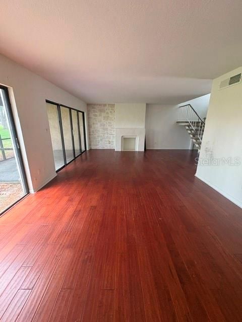 For Sale: $329,000 (3 beds, 2 baths, 1872 Square Feet)