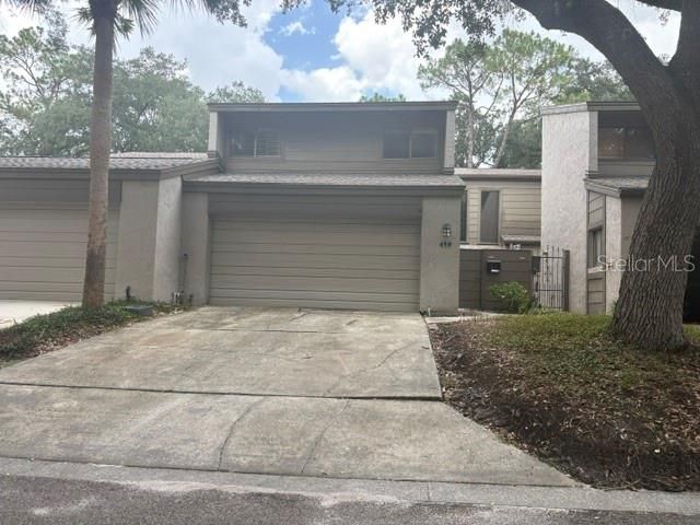 For Sale: $329,000 (3 beds, 2 baths, 1872 Square Feet)