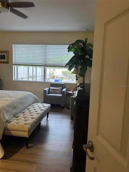 For Sale: $585,000 (4 beds, 2 baths, 2198 Square Feet)