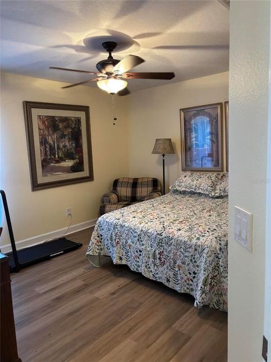 For Sale: $585,000 (4 beds, 2 baths, 2198 Square Feet)