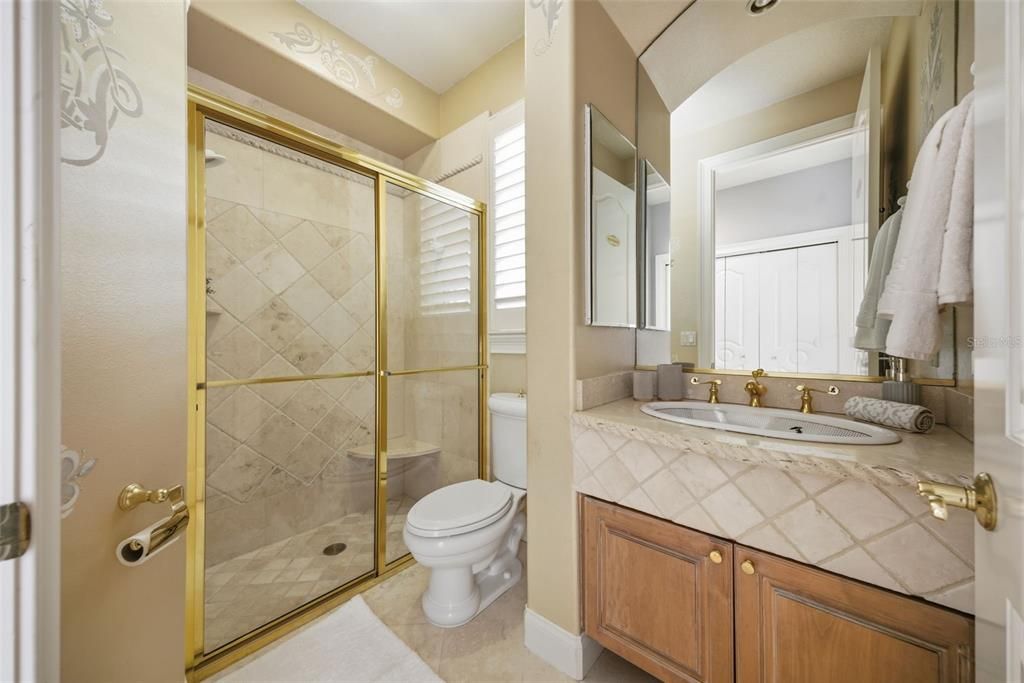 For Sale: $1,650,000 (4 beds, 3 baths, 4100 Square Feet)