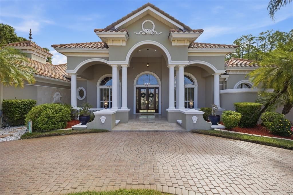 For Sale: $1,650,000 (4 beds, 3 baths, 4100 Square Feet)