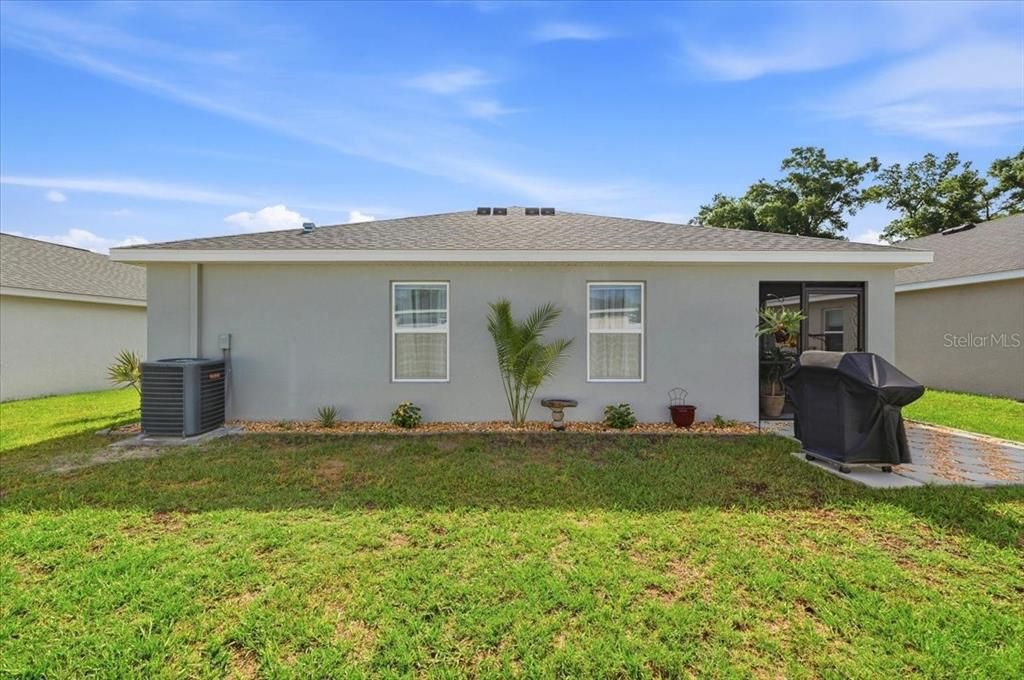 For Sale: $340,000 (4 beds, 2 baths, 1627 Square Feet)