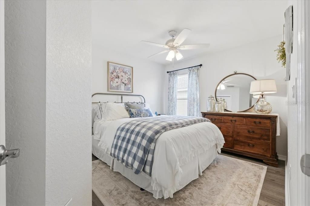 For Sale: $340,000 (4 beds, 2 baths, 1627 Square Feet)