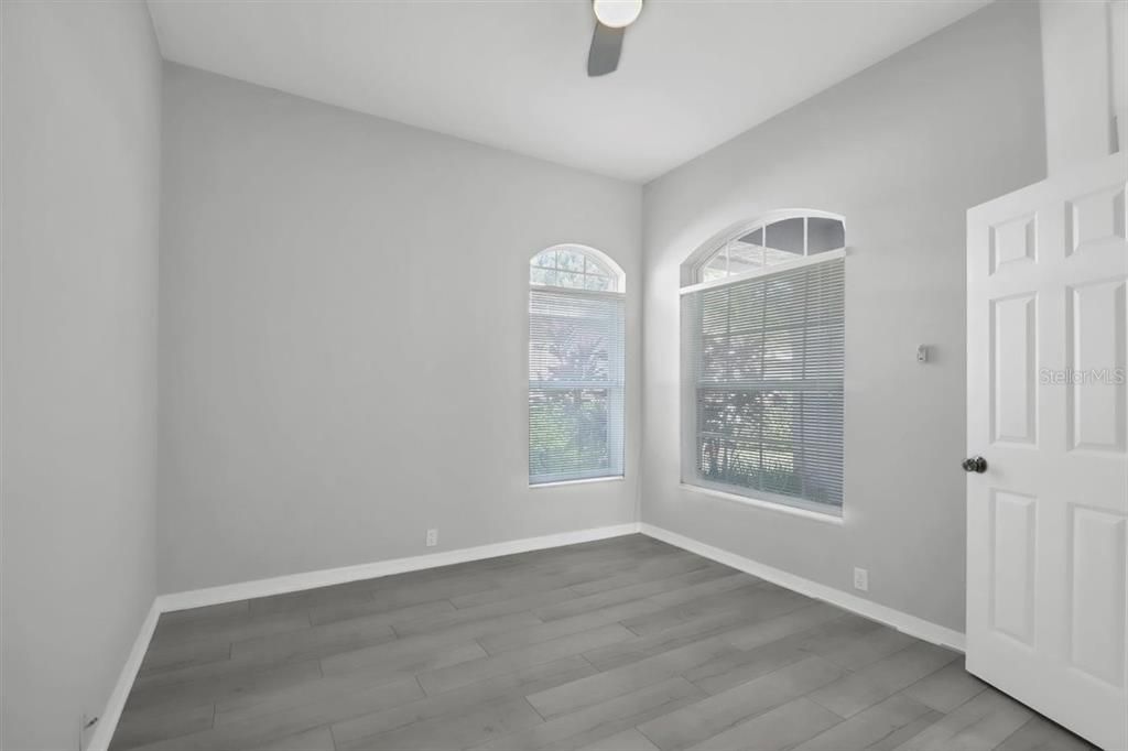 For Rent: $2,950 (3 beds, 2 baths, 1879 Square Feet)