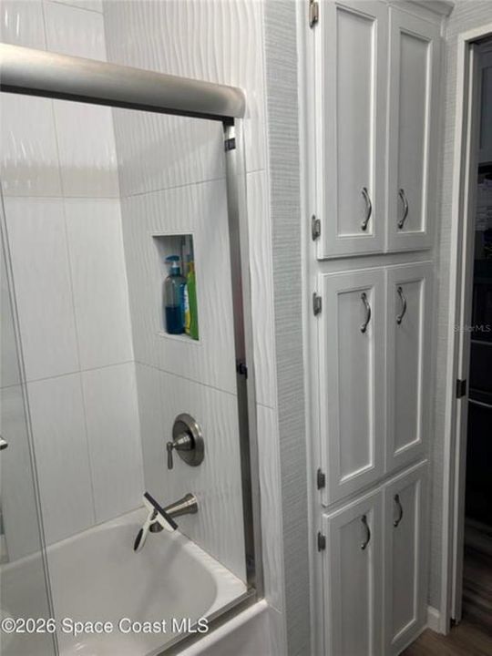 For Sale: $219,500 (2 beds, 2 baths, 491 Square Feet)