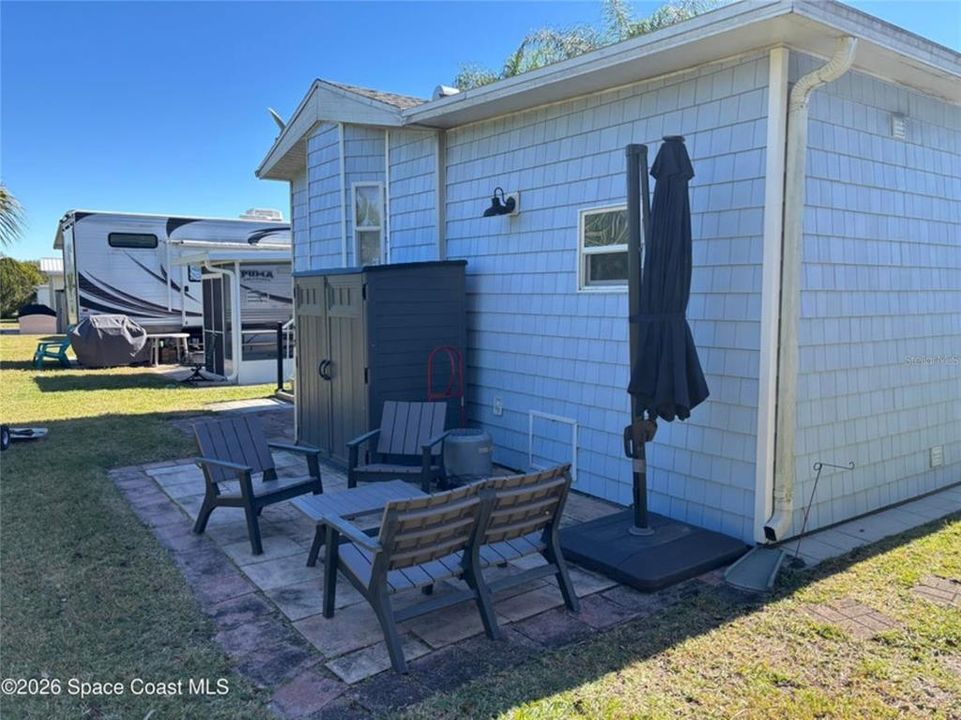 For Sale: $219,500 (2 beds, 2 baths, 491 Square Feet)