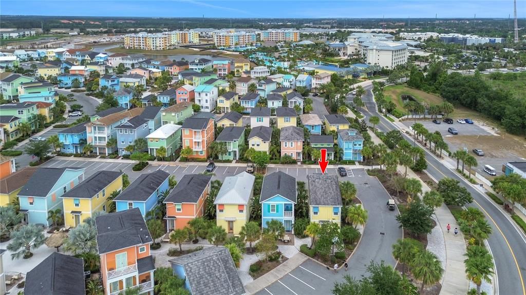 Activo con contrato: $399,000 (2 camas, 2 baños, 1305 Pies cuadrados)