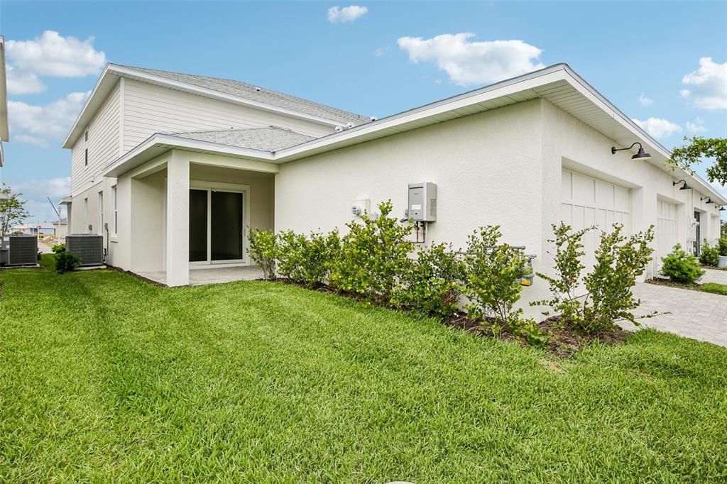 For Sale: $609,999 (3 beds, 3 baths, 2406 Square Feet)