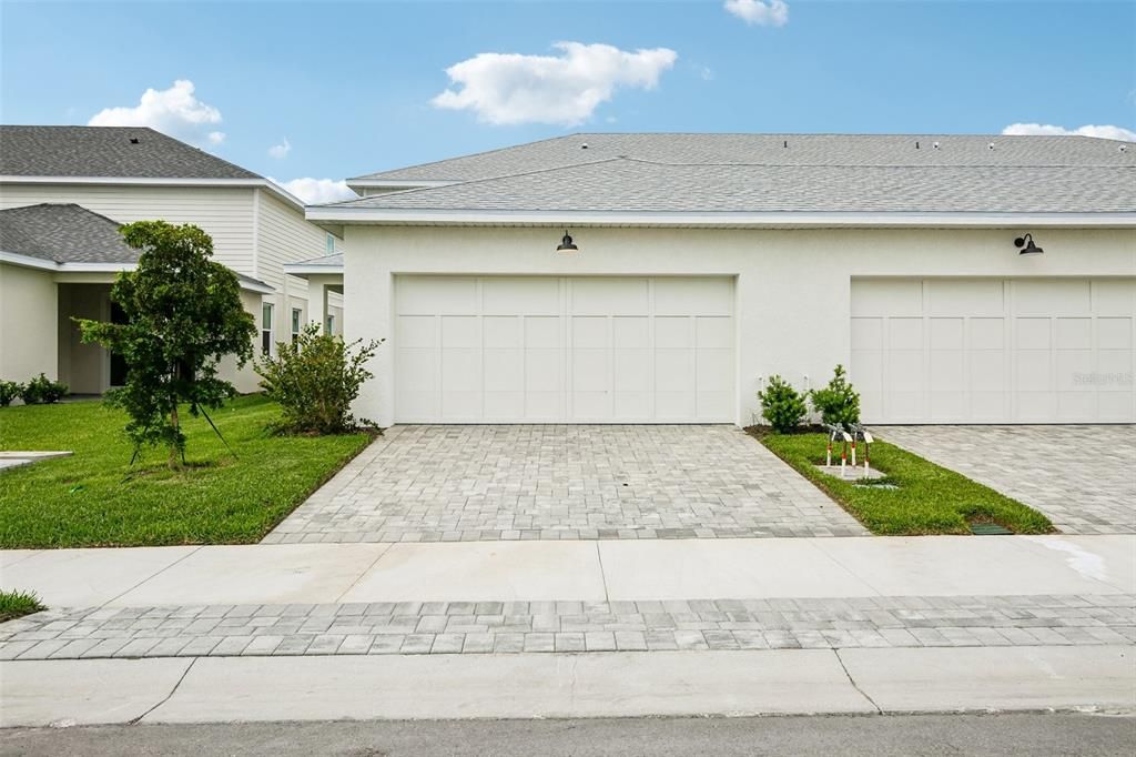 For Sale: $609,999 (3 beds, 3 baths, 2406 Square Feet)