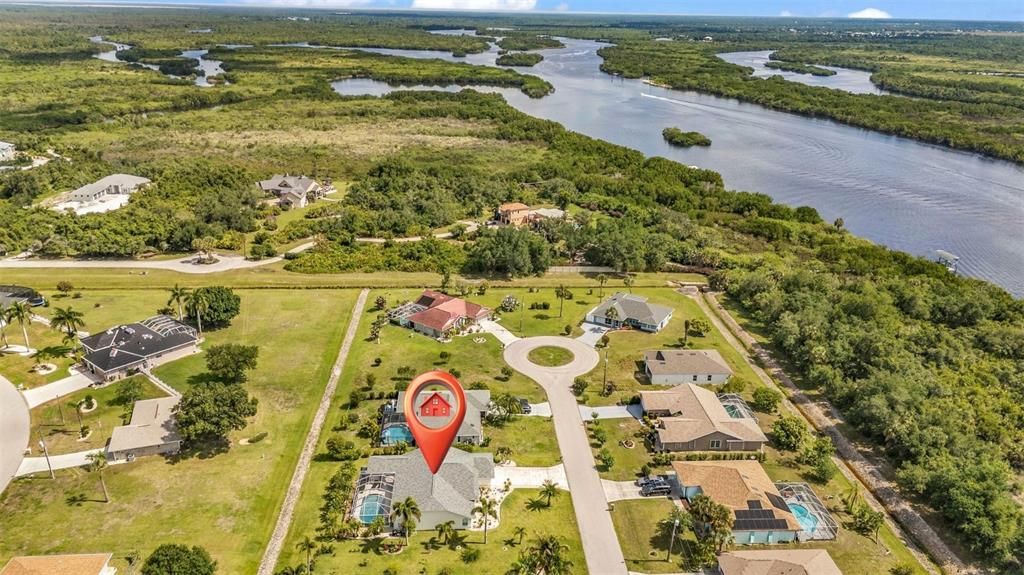 Activo con contrato: $429,900 (3 camas, 2 baños, 2122 Pies cuadrados)