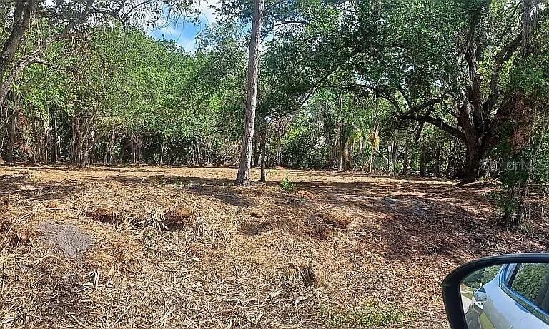 En Venta: $189,000 (2.50 acres)