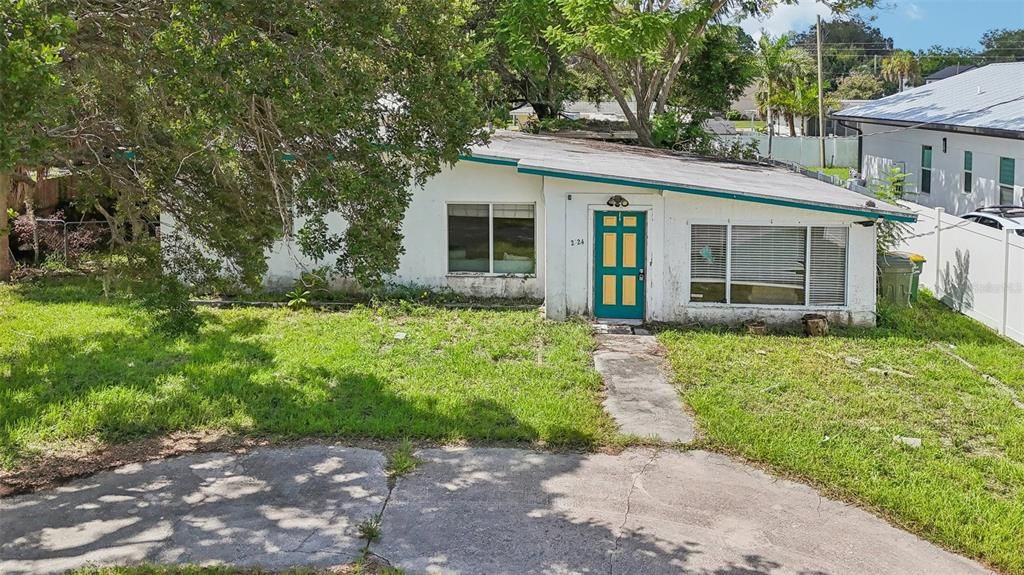Activo con contrato: $389,000 (2 camas, 1 baños, 1291 Pies cuadrados)