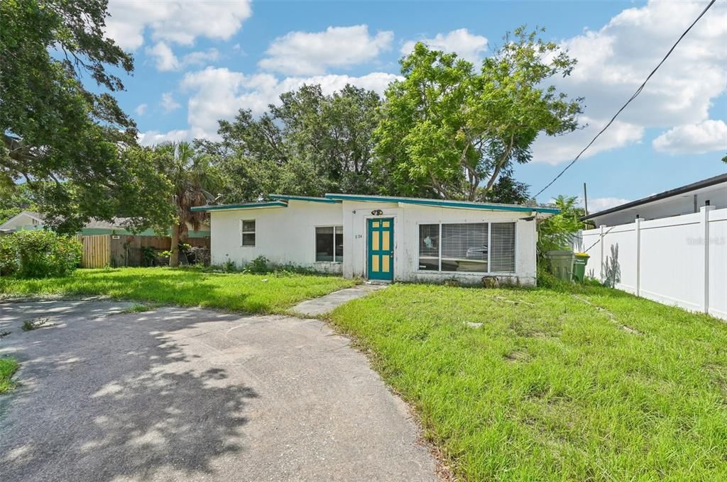 Activo con contrato: $389,000 (2 camas, 1 baños, 1291 Pies cuadrados)
