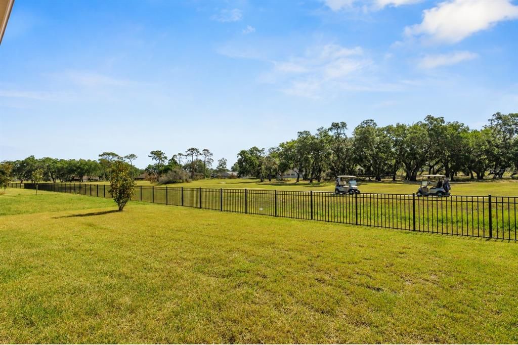 For Sale: $350,000 (4 beds, 2 baths, 1828 Square Feet)