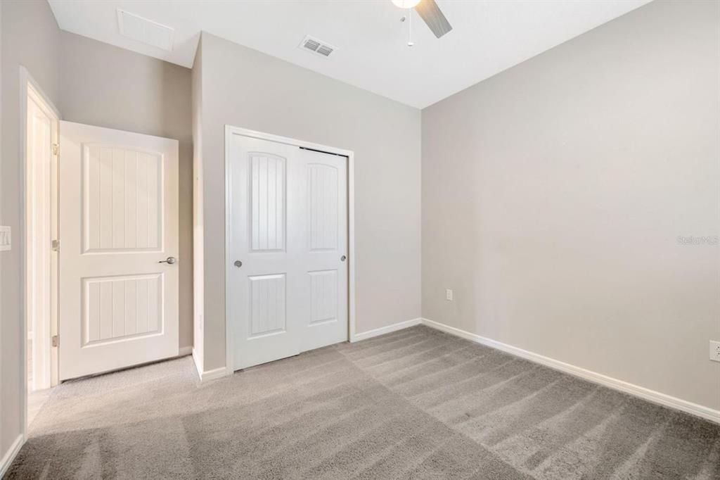 For Sale: $350,000 (4 beds, 2 baths, 1828 Square Feet)